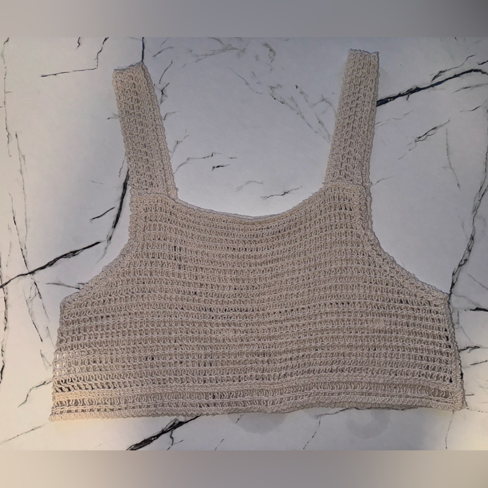 Colorblock Geo Pattern Crochet Top - Picture 7 of 8